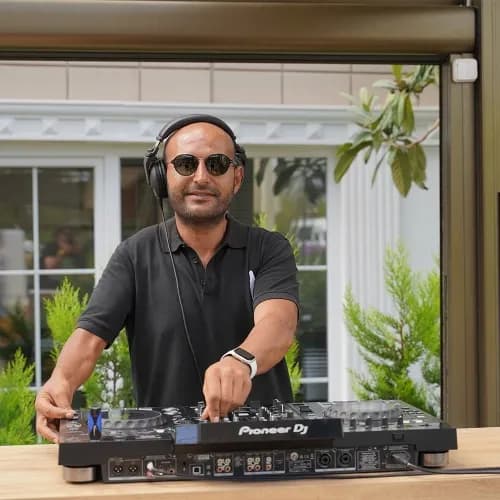 DJ Alper müzik gecesi